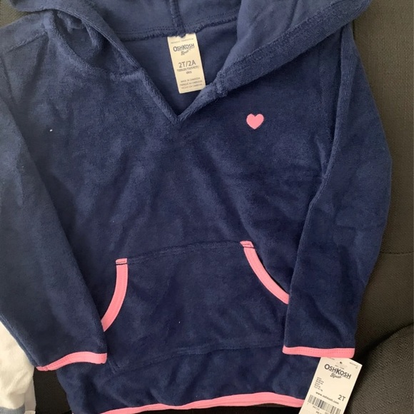 OshKosh B’gosh 2 piece swim wear for toddler 2T - Picture 5 of 5